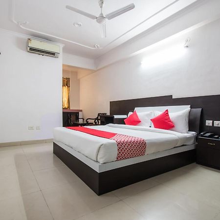 Oyo Flagship 24088 Hotel City Centre Patna  Exterior photo