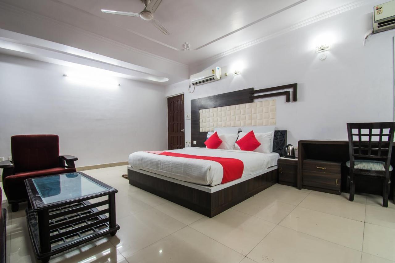 Oyo Flagship 24088 Hotel City Centre Patna  Exterior photo