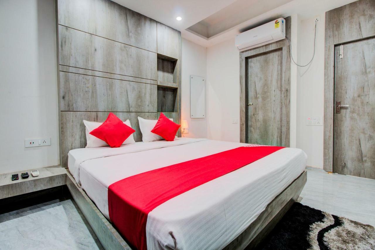 Oyo Flagship 24088 Hotel City Centre Patna  Exterior photo